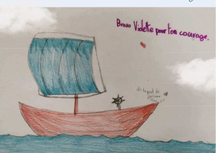 Dessin d'un bâteau d'un jeune de Vitagliano pour encourager la navigatrice Violette Dorange