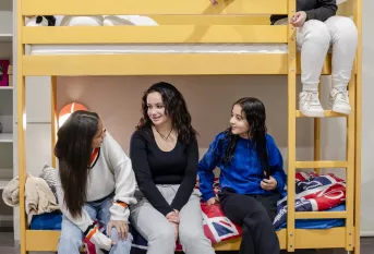  IES Vitagliano - Internat chambre - de gauche à droite, Zakia, Eva G, Iliana, Victoria