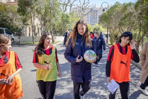 Visite des Marseillaises au collège Vitagliano